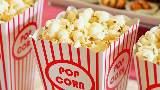 Las palomitas del cine están muy buenas, pero nuestro bocata de chorizo también. Meter comida no está prohibido.