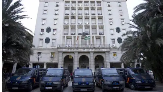 Edificio de la Audiencia de Sevilla Edificio de la Audiencia de Sevilla