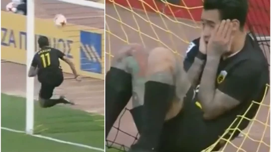Incomprensible fallo de Sergio Araujo en la línea de gol Incomprensible fallo de Sergio Araujo en la línea de gol