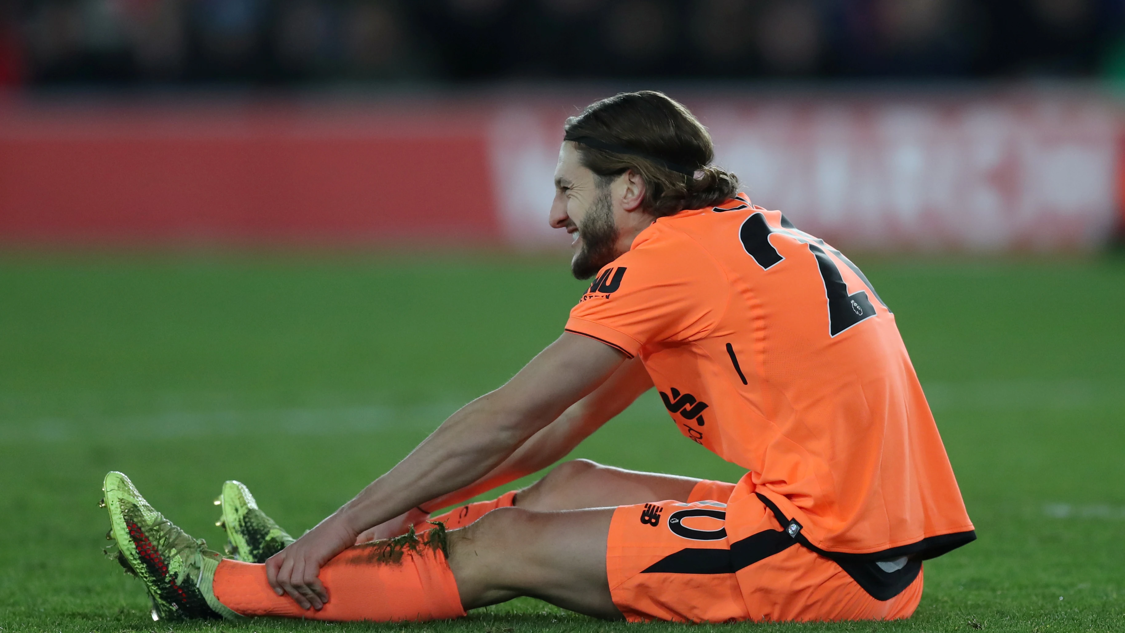 Lllana durante el encuentro ante el Southampton Lllana durante el encuentro ante el Southampton