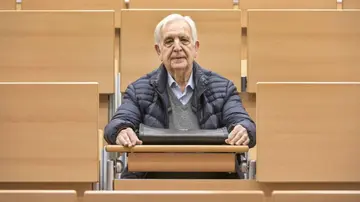 Miguel Castillo, el anciano de 80 años que se va de erasmus a Verona.