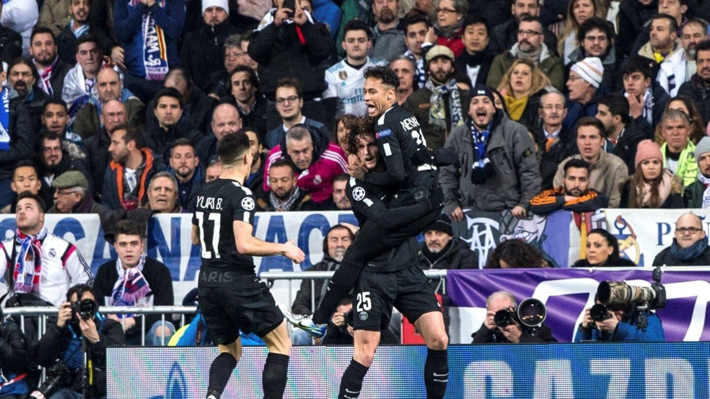 Neymar y Rabiot celebran el 0-1 en el Santiago Bernab&eacute;u