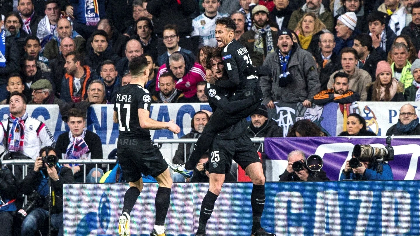 Neymar y Rabiot celebran el 0-1 en el Santiago Bernabéu