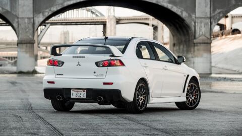 mitsubishi-lancer-evolution-final-edition-131115-02