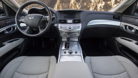 infiniti-q703