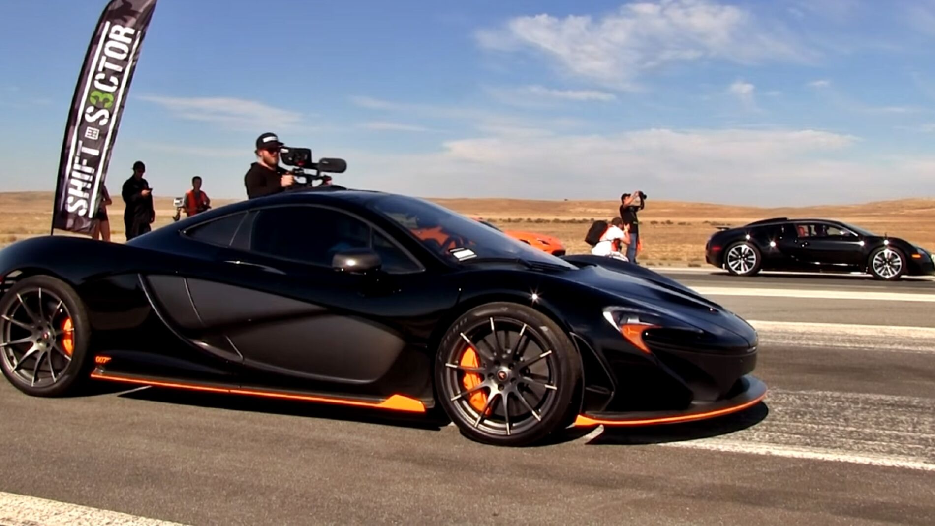 mclaren-p1-vs-bugatti-veyron-0116-00.jpg