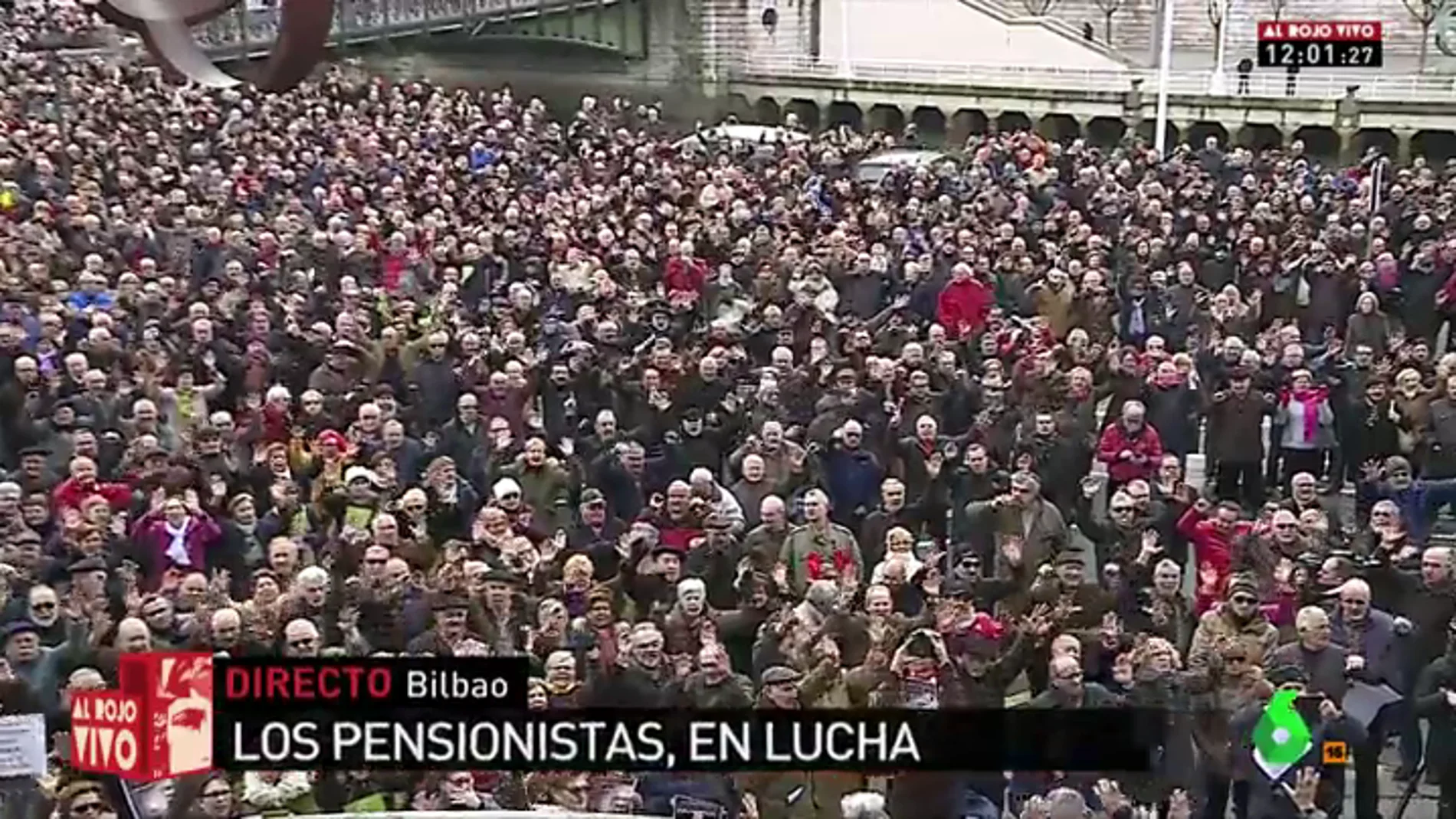 Centenares de pensionistas se movilizan en Bilbao
