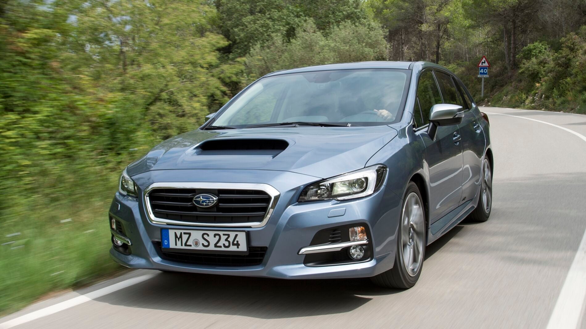 subaru-levorg-101115-01.jpg