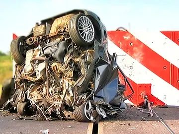 colision-accidente-200-kmh-2016-00.jpg colision-accidente-200-kmh-2016-00.jpg
