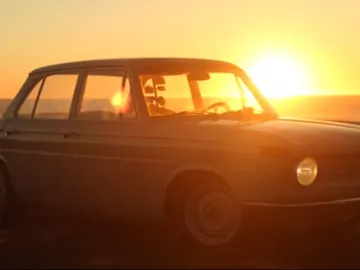 bmw.jpg bmw.jpg