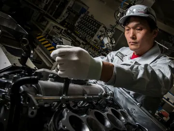 nissan-gt-r-motor-fabricacion-2016-00.jpg nissan-gt-r-motor-fabricacion-2016-00.jpg