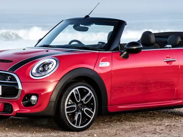 mini_cooper_s_cabrio_john_cooper_works_package_32.jpg mini_cooper_s_cabrio_john_cooper_works_package_32.jpg