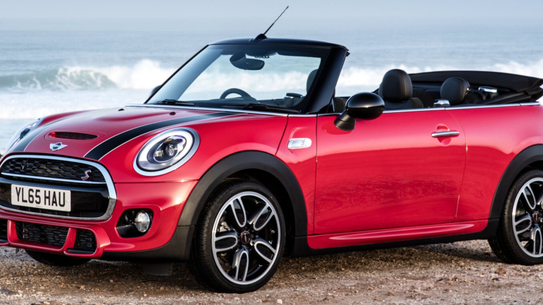mini_cooper_s_cabrio_john_cooper_works_package_32.jpg