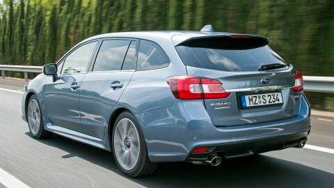 subaru-levorg-101115-02