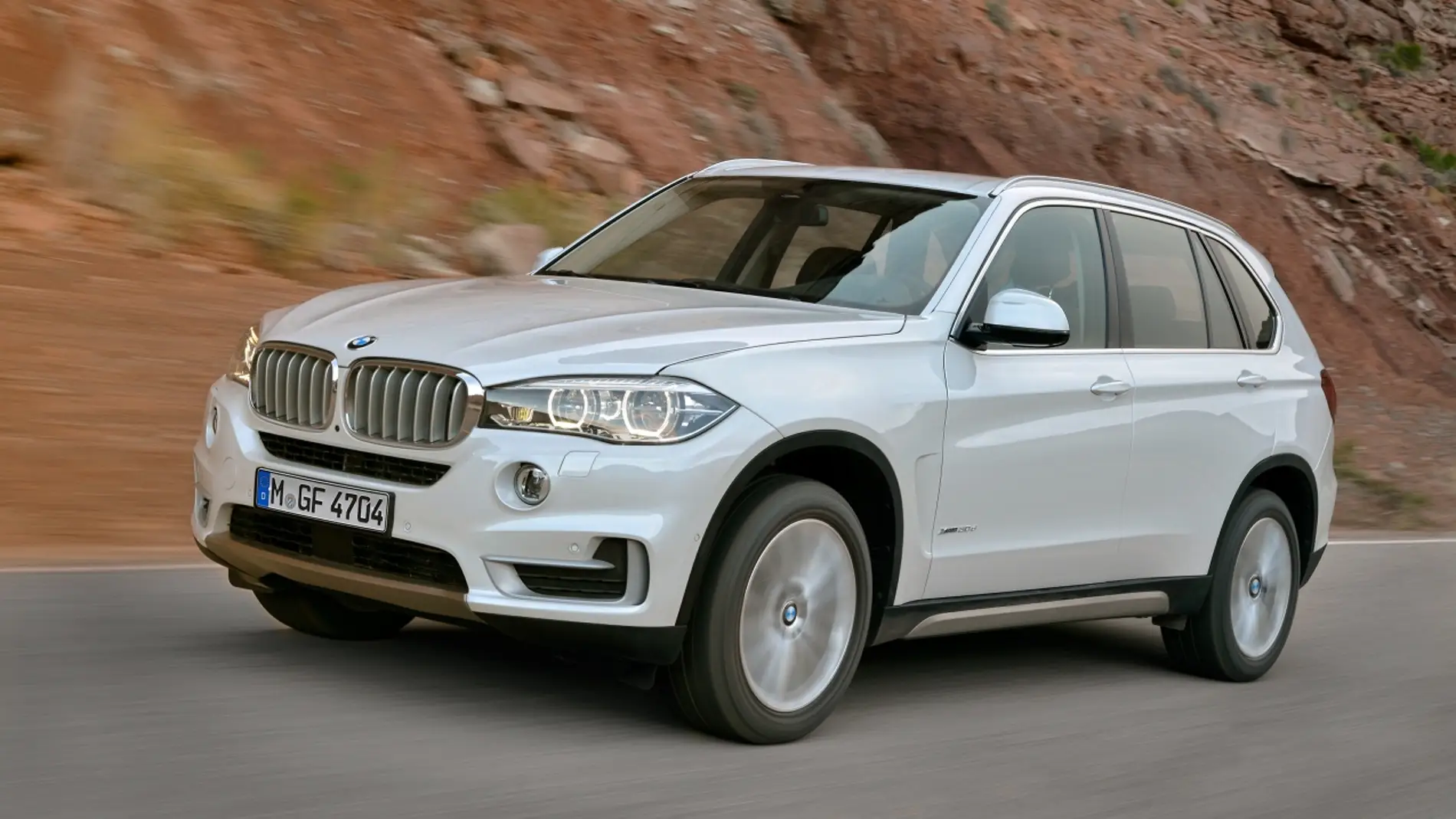 BMW_X5_2013_DM_1280_40.jpg