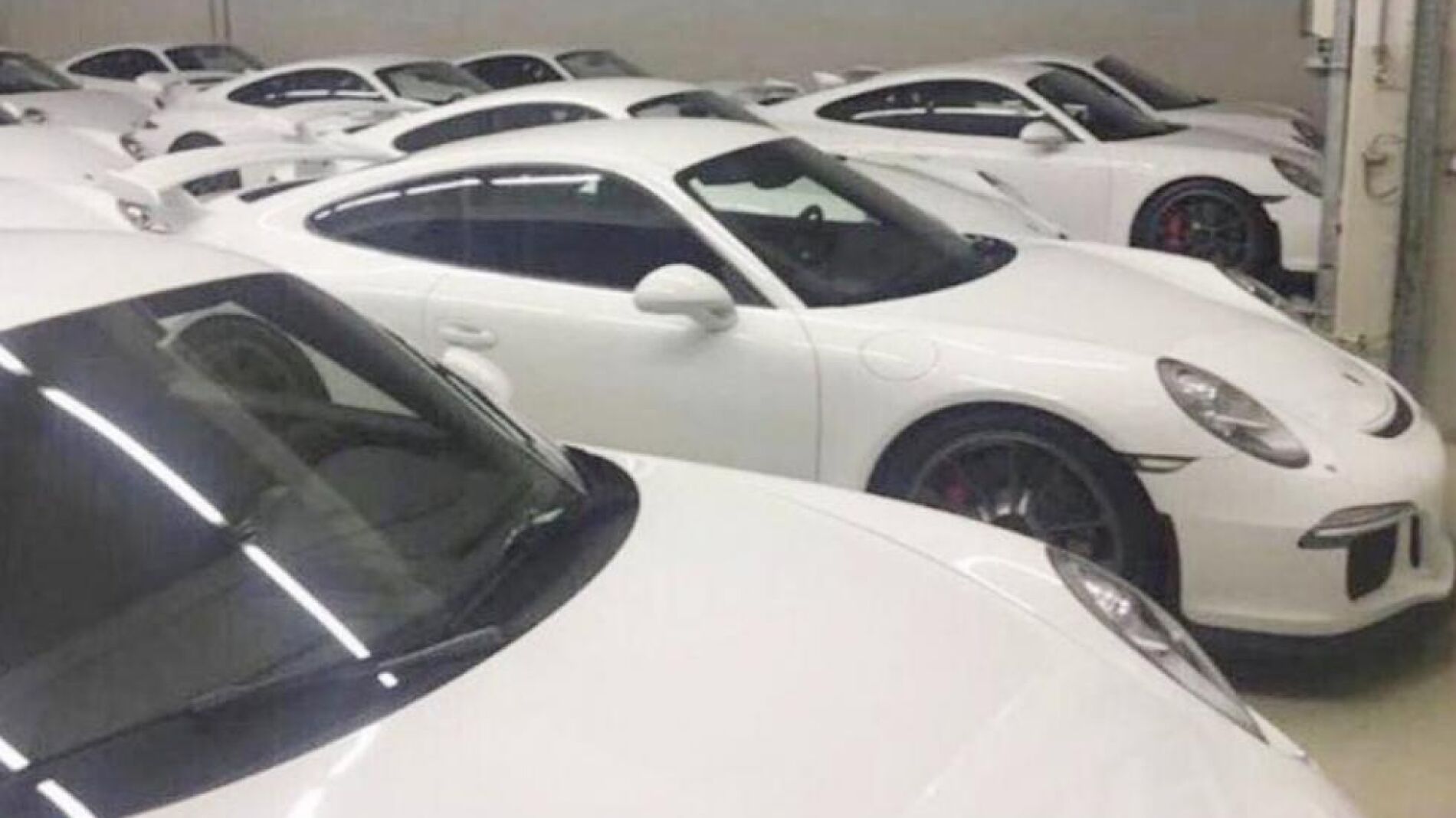 lote-18-porsche-911-gt3-2015-que-deberias-querer-comprar.jpg