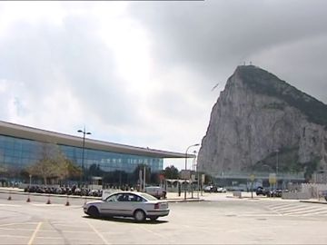 El peñón de Gibraltar El peñón de Gibraltar