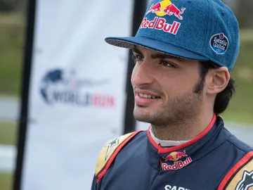 CarlosSainz2_WingsforLifeWorldRunValencia-JarnoSchurgers_RedBullContentPool-1-620x413.jpg CarlosSainz2_WingsforLifeWorldRunValencia-JarnoSchurgers_RedBullContentPool-1-620x413.jpg