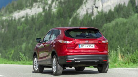 nissan-qashqai-2016-1115-05