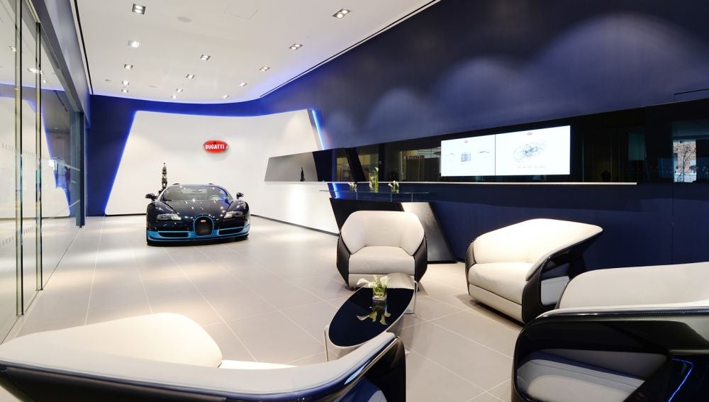 bugatti-dealers-EEUU-091115-01.jpg