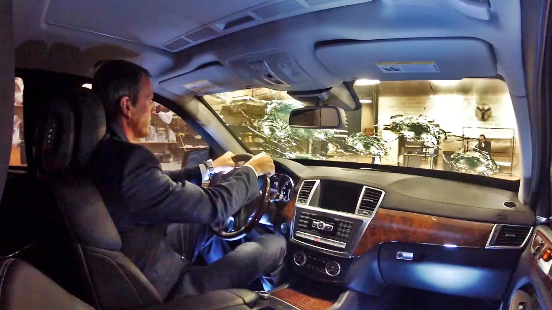video-coche-blindado-2016-00.jpg