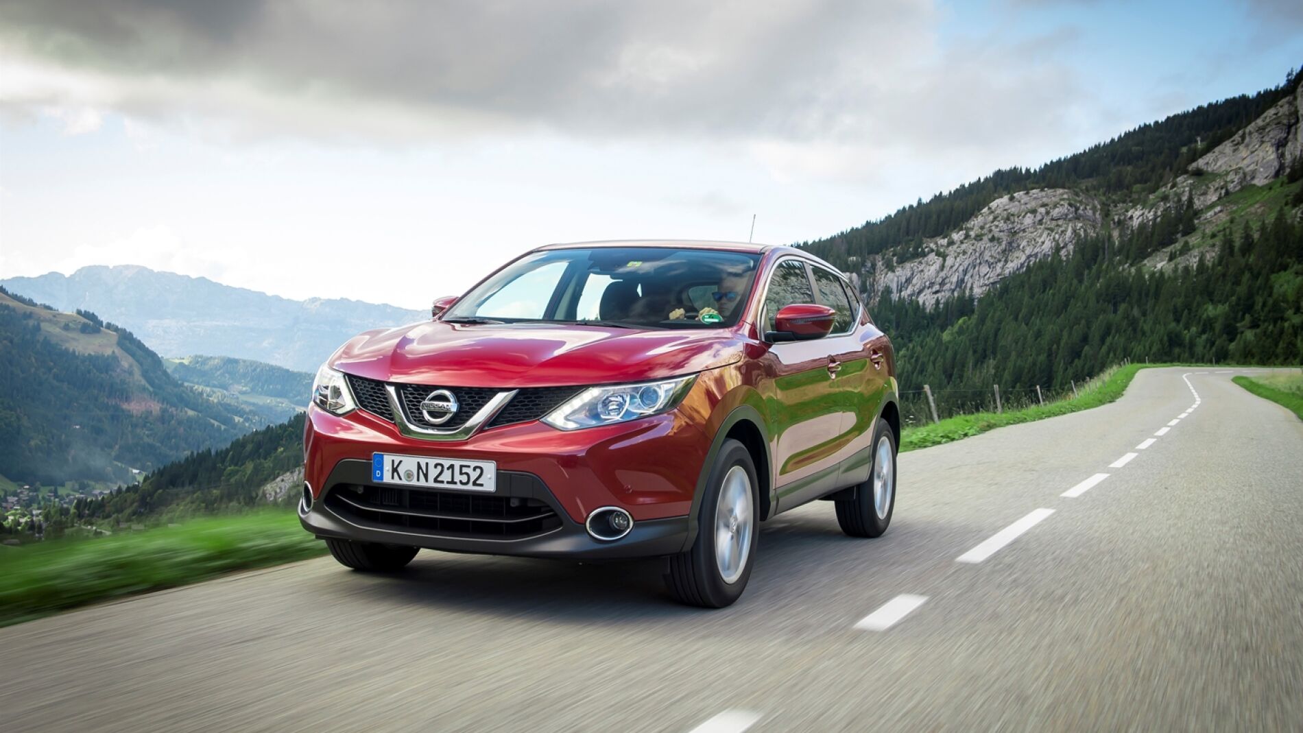 nissan-qashqai-2016-1115-09.jpg