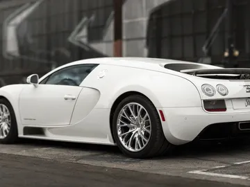 Bugatti-Veyron-Super-Sport_unidad-final_portada.jpg Bugatti-Veyron-Super-Sport_unidad-final_portada.jpg
