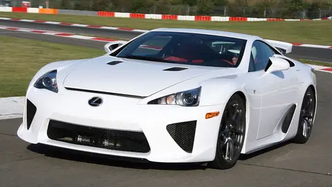 Lexus-LFA-0216-00.jpg Lexus-LFA-0216-00