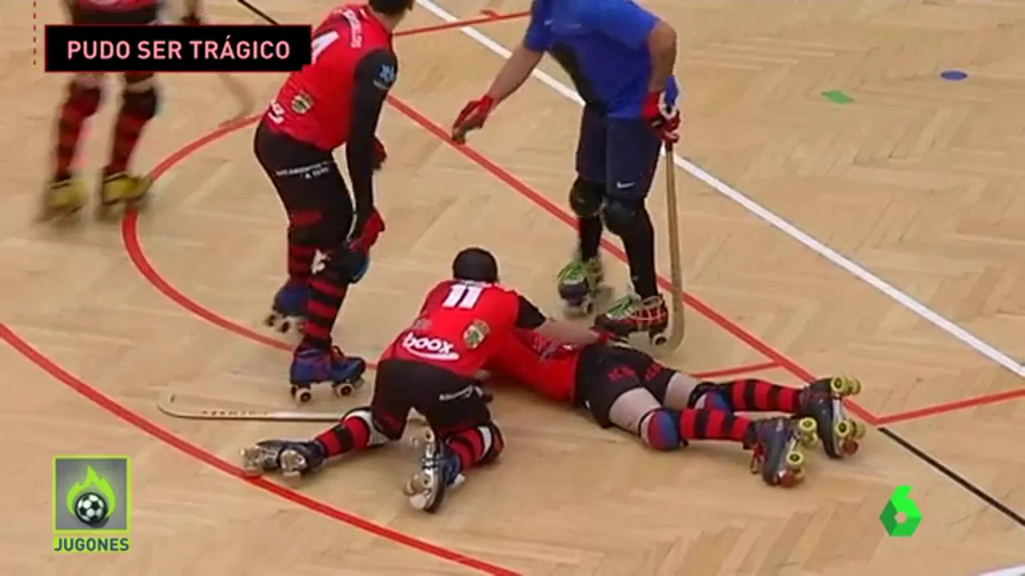Brutal agresión a un jugador de hockey Brutal agresión a un jugador de hockey