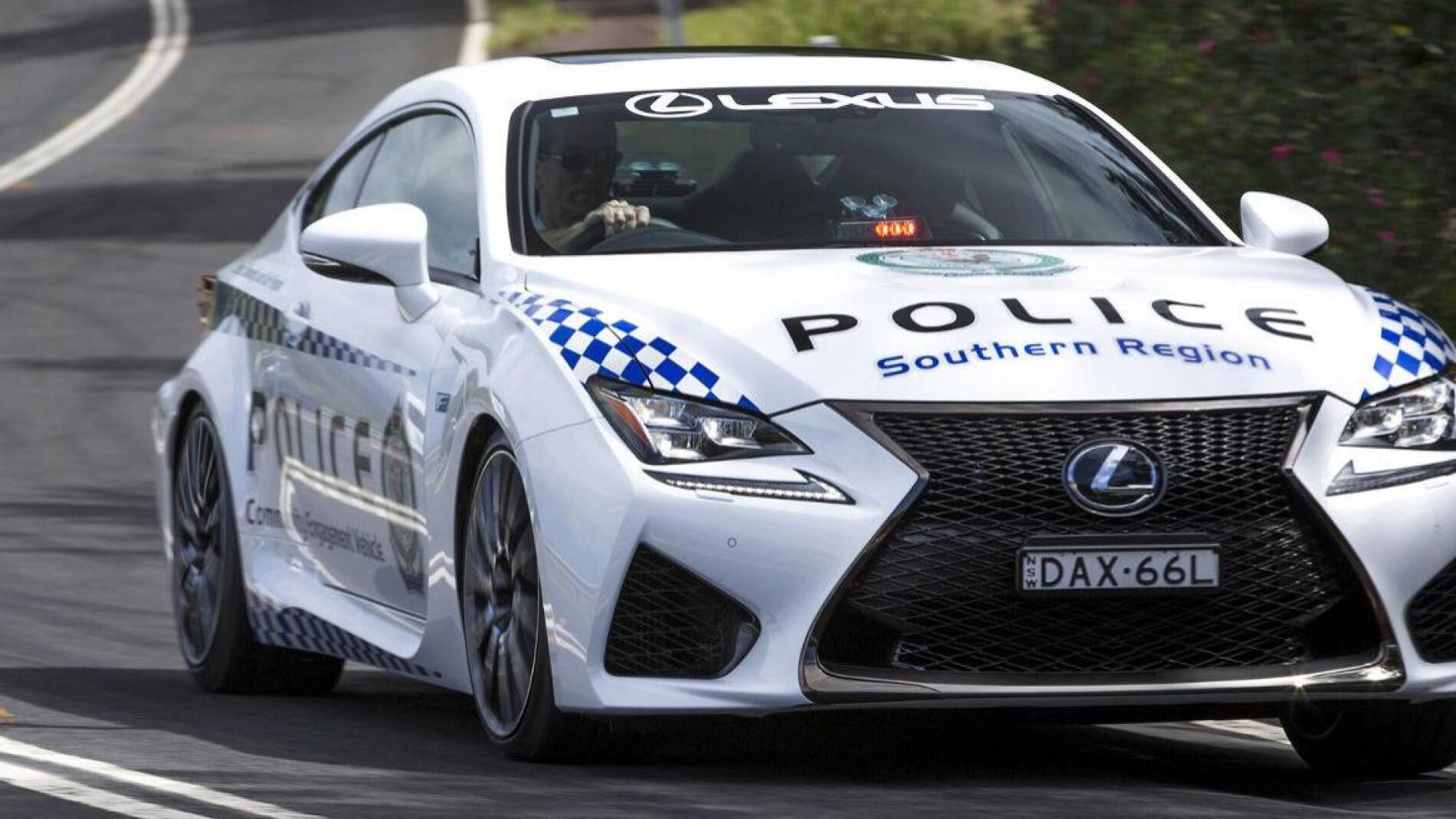 lexus_rc_f_australia_policia_2016-00.jpg