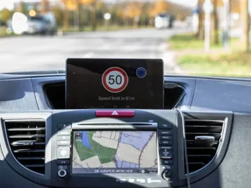 siemens_sistema_velocidad_semaforo.jpg siemens_sistema_velocidad_semaforo.jpg