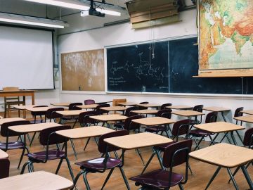 Una clase de un instituto. Una clase de un instituto.