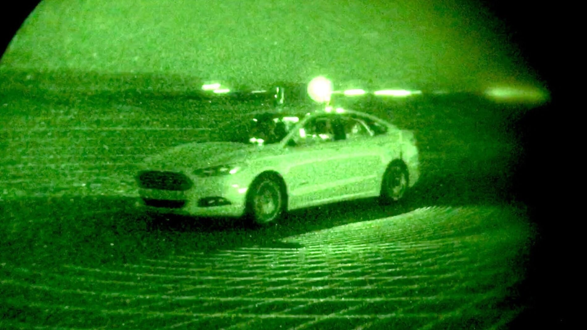 ford-fusion-hybrid-autonomous-research-2016-02.jpg