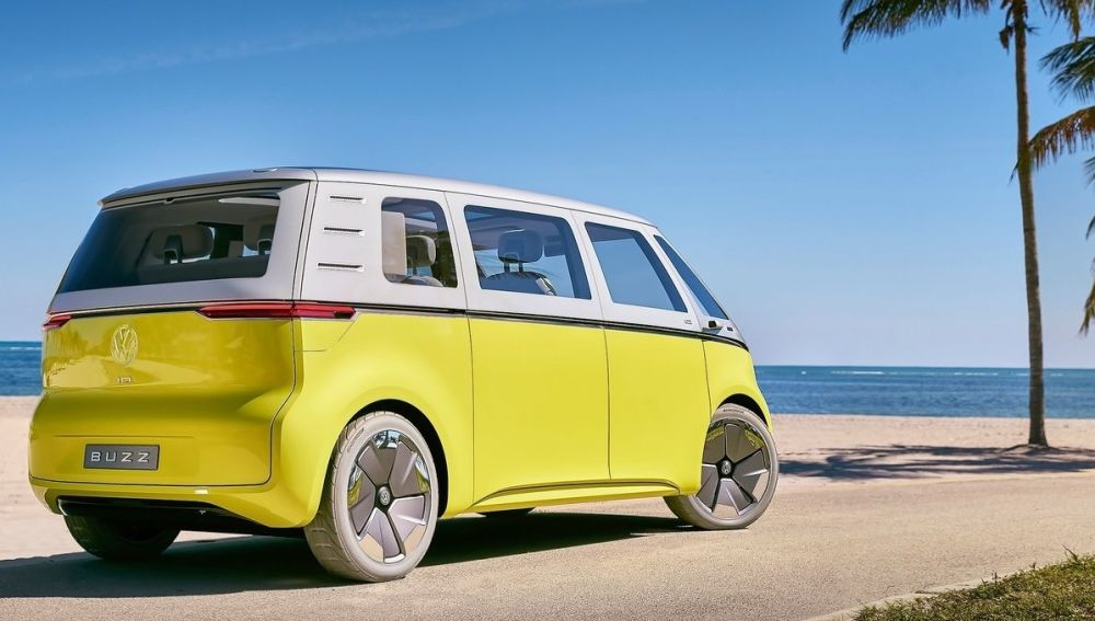 Volkswagen-ID_Buzz_Concept-2017-1280-13-e1503398884105.jpg