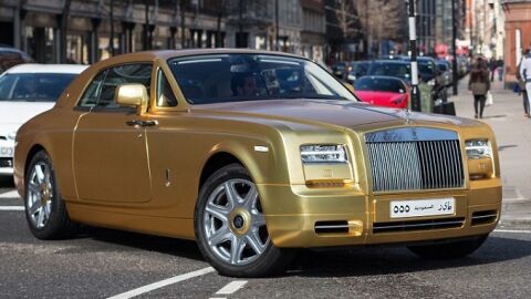 32A2B10D00000578-3513608-image-a-29_1459245118054