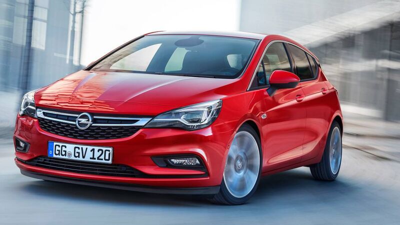 Opel Astra 2016: el compacto alemán busca halo premium