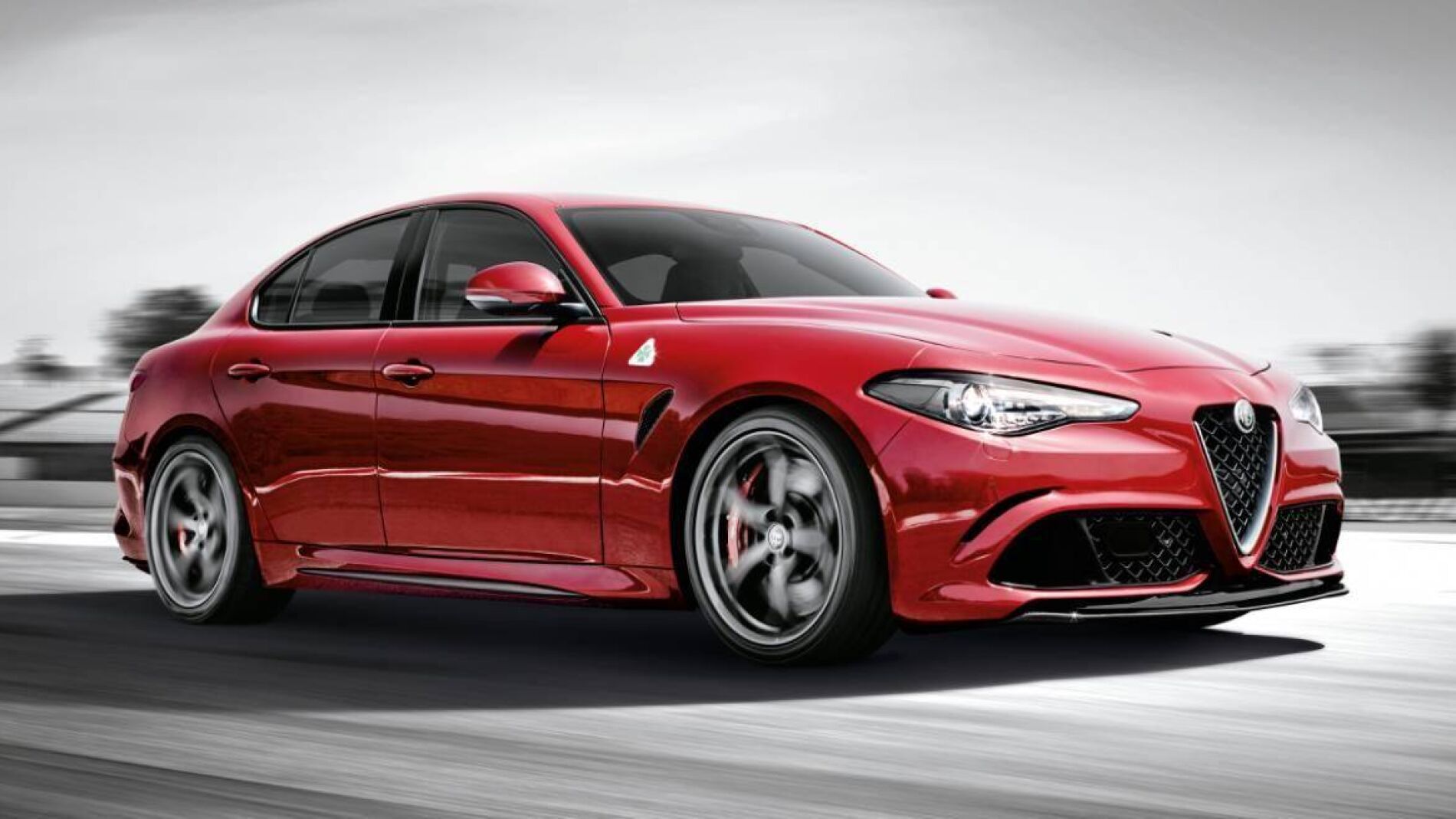 alfa-romeo-giulia-1215-00.jpg