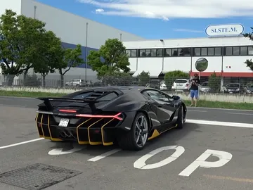 lamborghini-centenario-video-2016-01.jpg lamborghini-centenario-video-2016-01.jpg