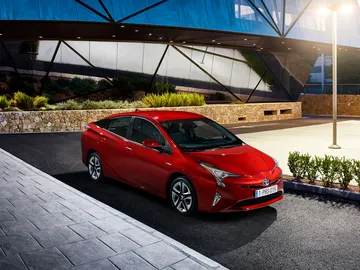 toyota-prius-20151119-03.jpg toyota-prius-20151119-03.jpg
