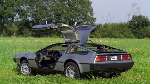 delorean-dmc-12-0116-01