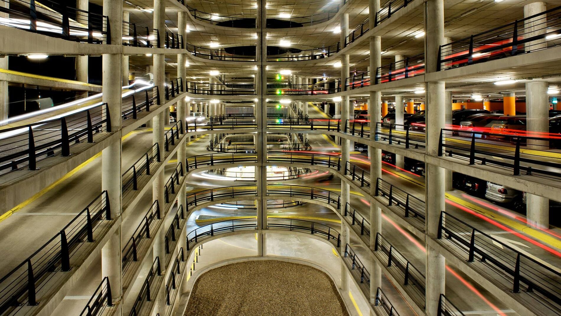 Parking Aeropuerto Madrid-Barajas Adolfo Su&aacute;rez