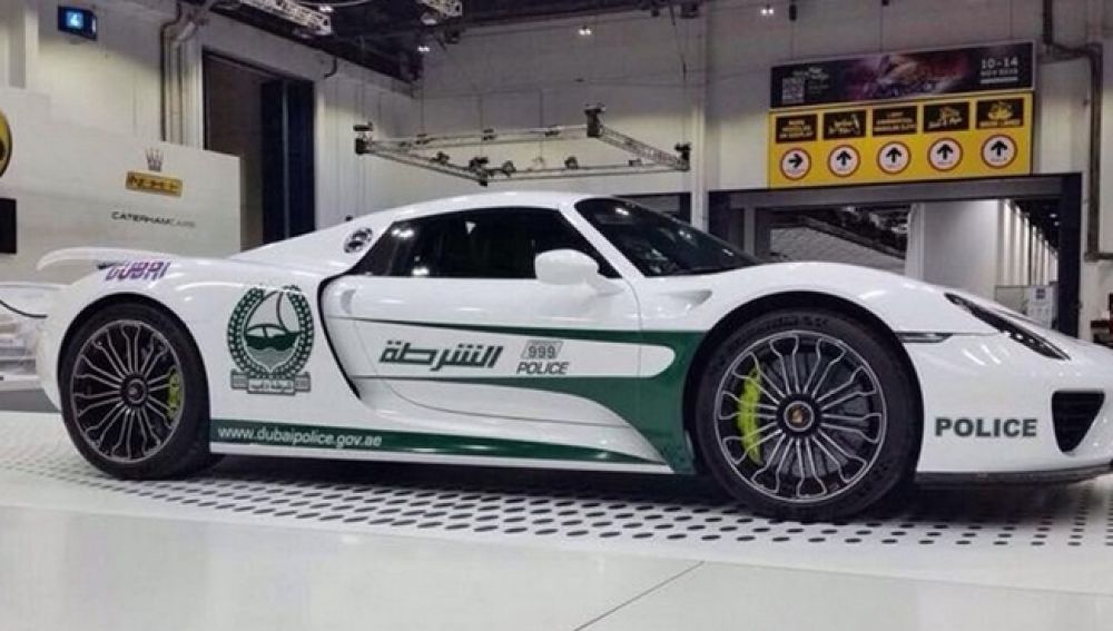 porsche-918-spyder-policia-dubai-01.jpg