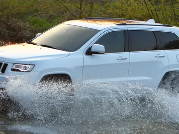 0jeep.jpg 0jeep.jpg
