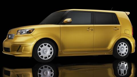 scion-cierre-toyota-0216-03