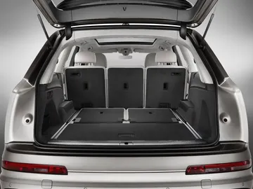 Audi-Q7-2016_maletero.jpg Audi-Q7-2016_maletero.jpg