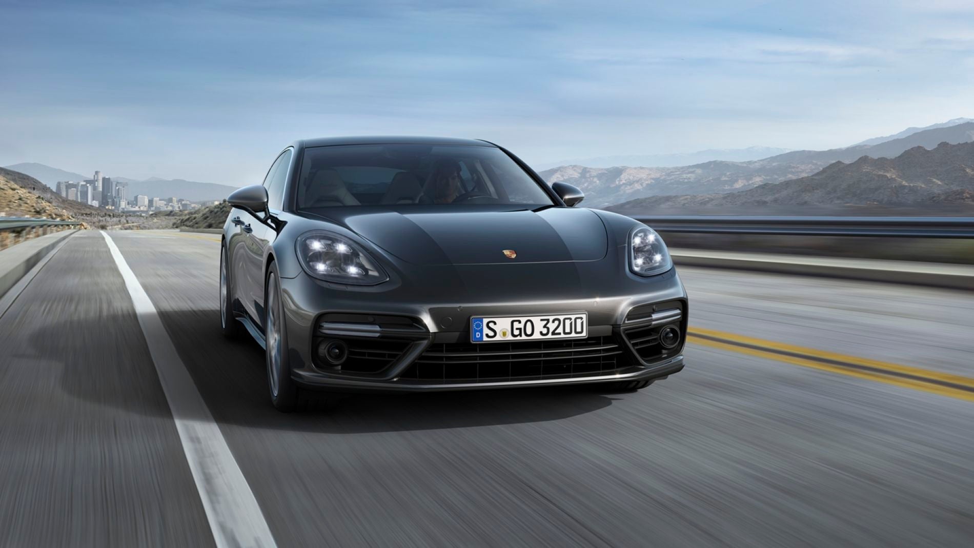 porsche-panamera-2017-002.jpg