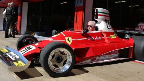 F1 (1)