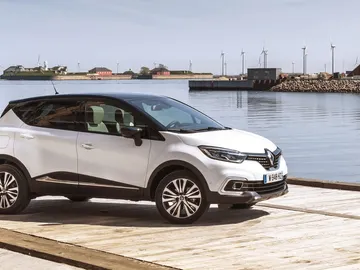 renault-captur-fl19.jpg renault-captur-fl19.jpg