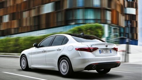 alfa-romeo-giulia-advanced-efficiency