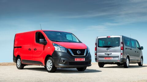 Nissan-NV30016